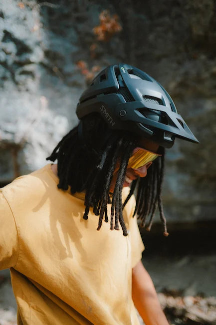 Smith Helmet Forefront 3 Mips – Liv Outside
